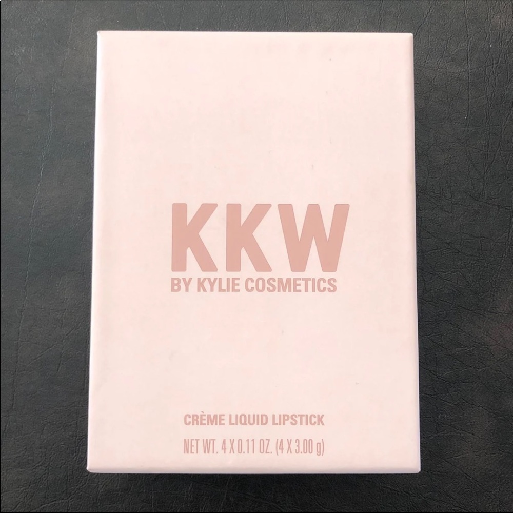Kylie cosmetics lipstick gloss